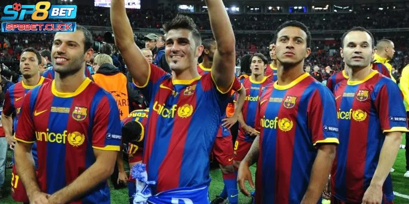 Pep Guardiola xây dựng đội hình của Barca cực mạnh